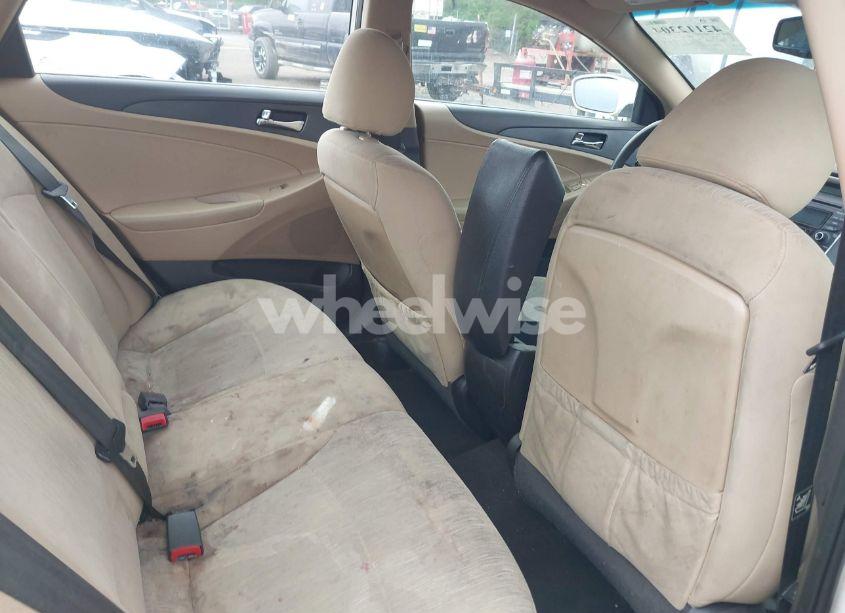 Photo 8 of 2013 Hyundai Sonata GLS (VIN 5NPEB4AC7DH722171)