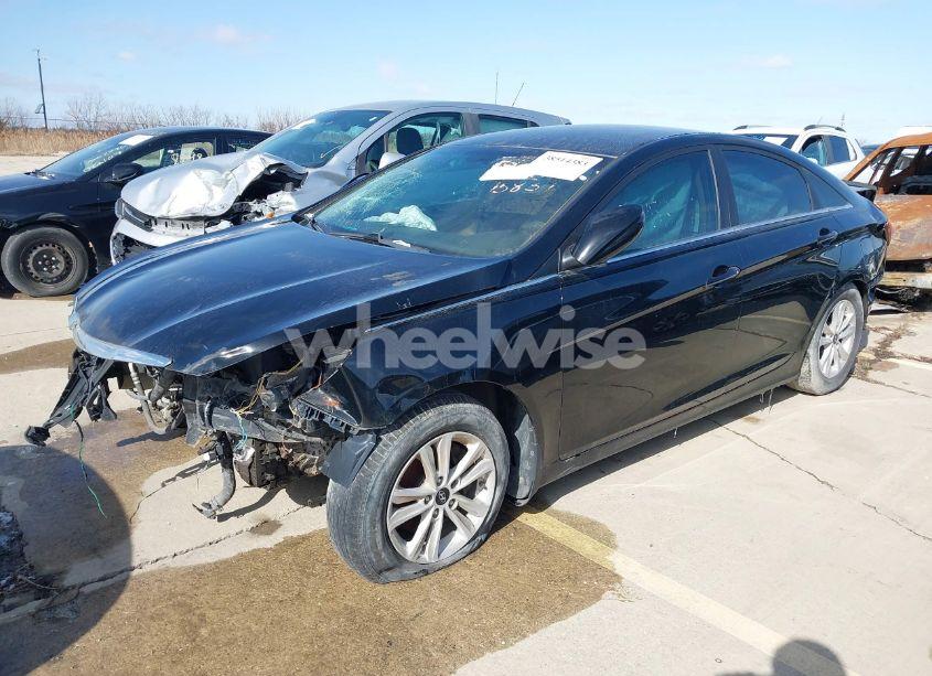 Photo 2 of 2013 Hyundai Sonata GLS (VIN 5NPEB4AC7DH735468)