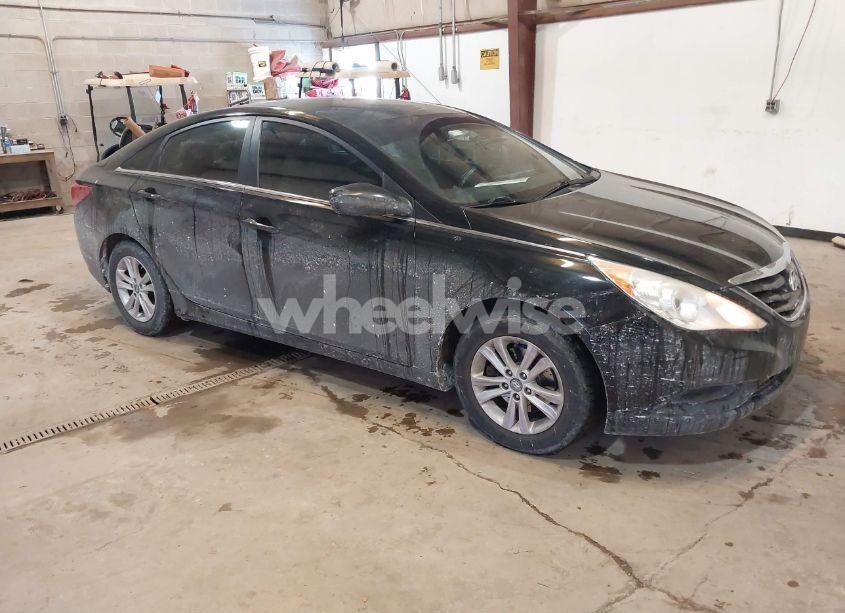 2013 Hyundai Sonata GLS (VIN 5NPEB4AC7DH736880) main photo