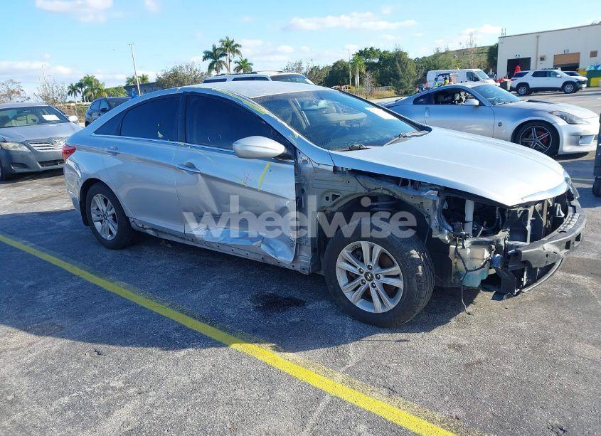 2013 Hyundai Sonata GLS (VIN 5NPEB4AC7DH739083) main photo