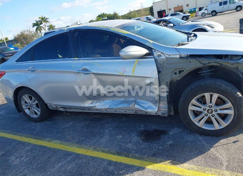 Photo 11 of 2013 Hyundai Sonata GLS (VIN 5NPEB4AC7DH739083)