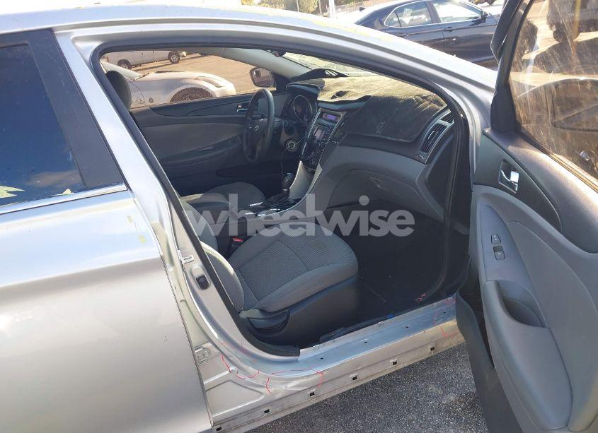 Photo 3 of 2013 Hyundai Sonata GLS (VIN 5NPEB4AC7DH739083)