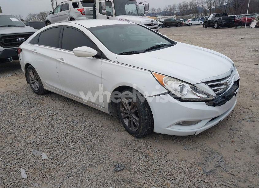 2013 Hyundai Sonata GLS (VIN 5NPEB4AC7DH742601) main photo