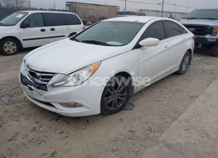 Photo 2 of 2013 Hyundai Sonata GLS (VIN 5NPEB4AC7DH742601)