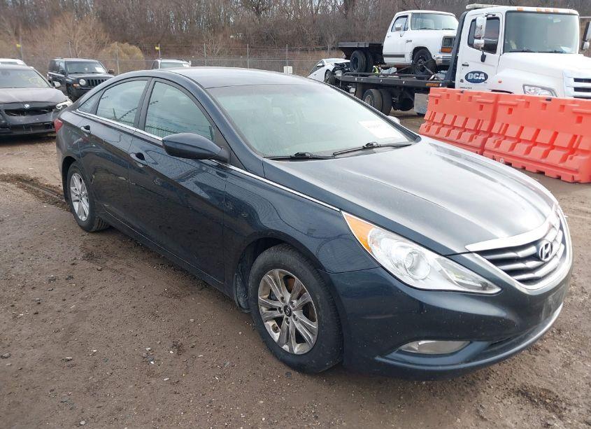 2013 Hyundai Sonata GLS (VIN 5NPEB4AC7DH753646) main photo