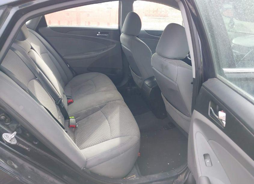 Photo 8 of 2013 Hyundai Sonata GLS (VIN 5NPEB4AC7DH753646)