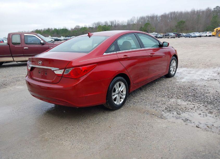 Photo 4 of 2013 Hyundai Sonata GLS (VIN 5NPEB4AC7DH755851)