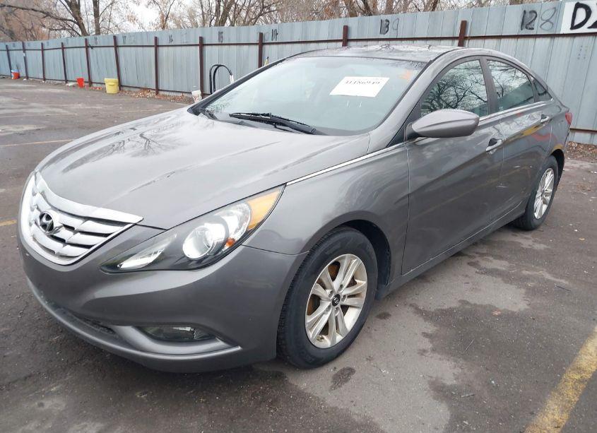 Photo 2 of 2013 Hyundai Sonata GLS (VIN 5NPEB4AC7DH760774)