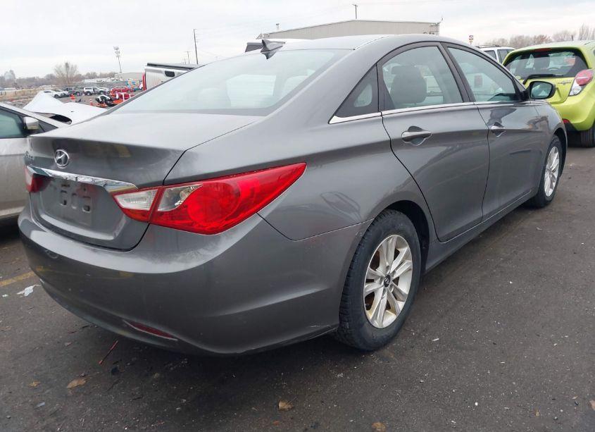 Photo 4 of 2013 Hyundai Sonata GLS (VIN 5NPEB4AC7DH760774)