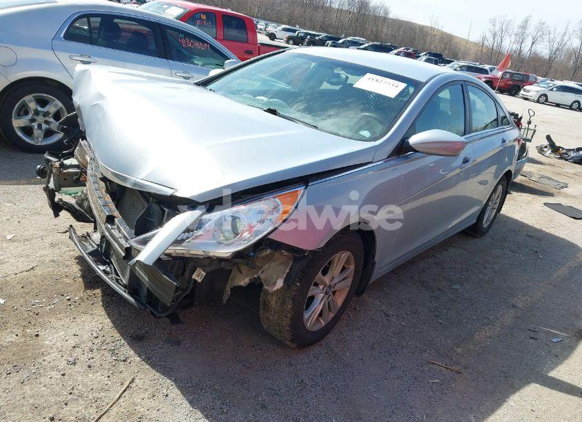 Photo 2 of 2013 Hyundai Sonata GLS (VIN 5NPEB4AC7DH789028)