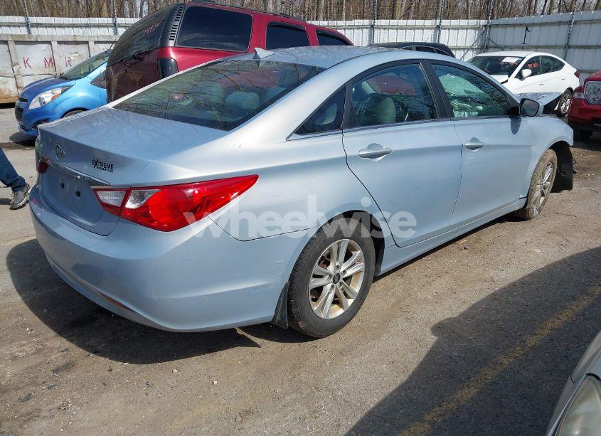 Photo 4 of 2013 Hyundai Sonata GLS (VIN 5NPEB4AC7DH789028)
