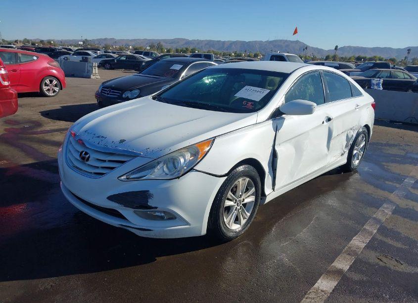 Photo 2 of 2013 Hyundai Sonata GLS (VIN 5NPEB4AC7DH801470)
