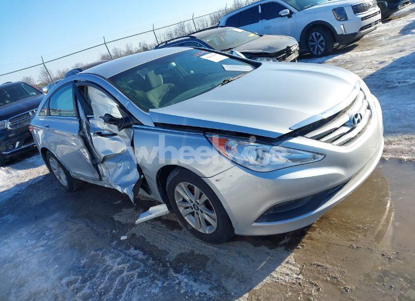 2014 Hyundai Sonata GLS (VIN 5NPEB4AC7EH825575) main photo