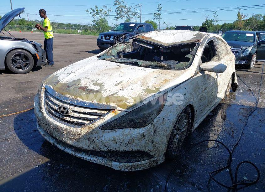 Photo 2 of 2014 Hyundai Sonata GLS (VIN 5NPEB4AC7EH838892)