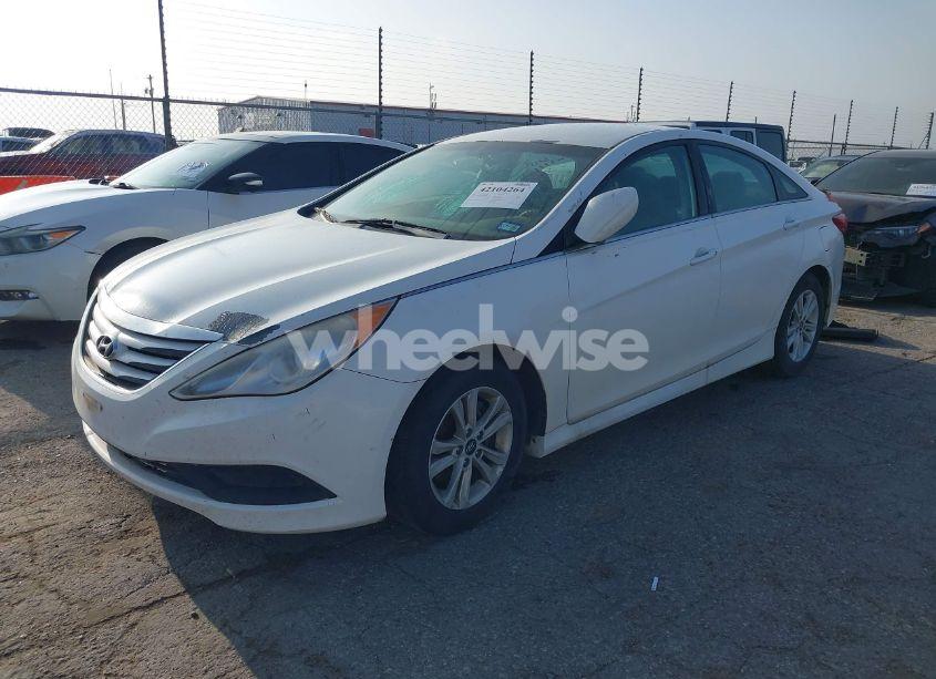 Photo 2 of 2014 Hyundai Sonata GLS (VIN 5NPEB4AC7EH893455)