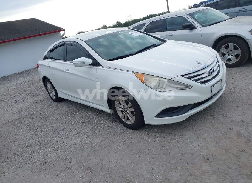 2014 Hyundai Sonata GLS (VIN 5NPEB4AC7EH915678) main photo