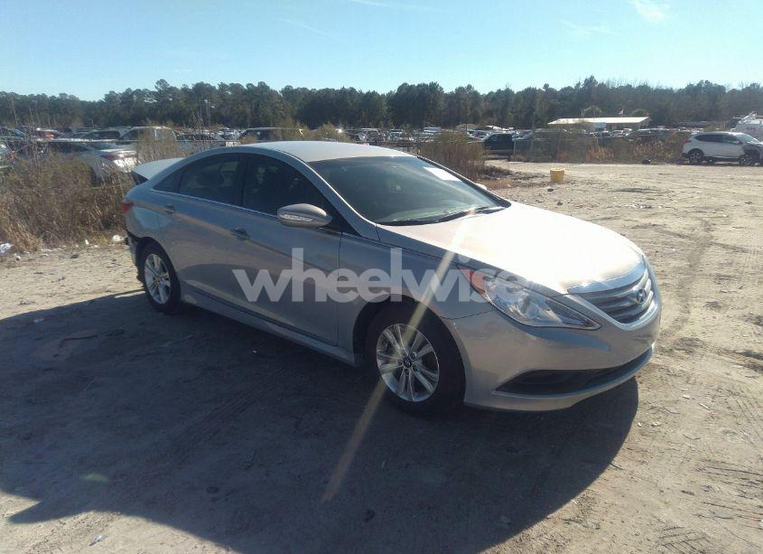 2014 Hyundai Sonata GLS (VIN 5NPEB4AC7EH924834) main photo