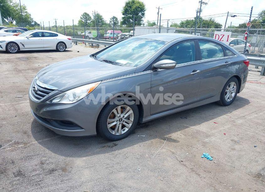 Photo 2 of 2014 Hyundai Sonata GLS (VIN 5NPEB4AC7EH926048)