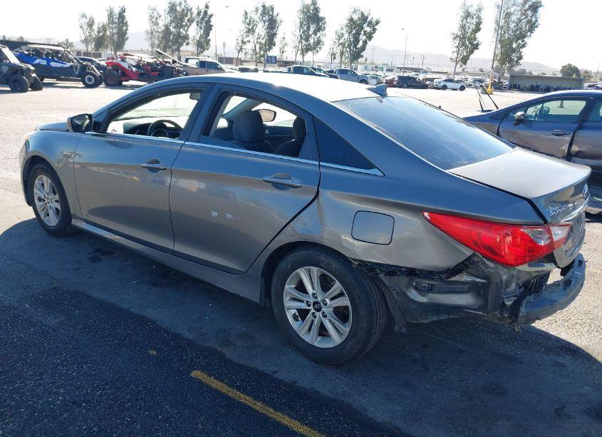 Photo 3 of 2014 Hyundai Sonata GLS (VIN 5NPEB4AC7EH927975)
