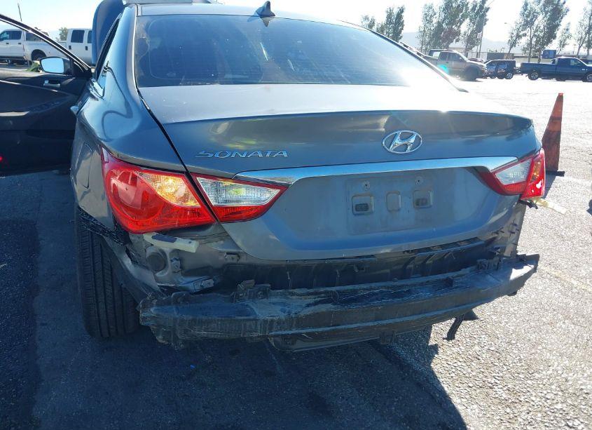 Photo 6 of 2014 Hyundai Sonata GLS (VIN 5NPEB4AC7EH927975)