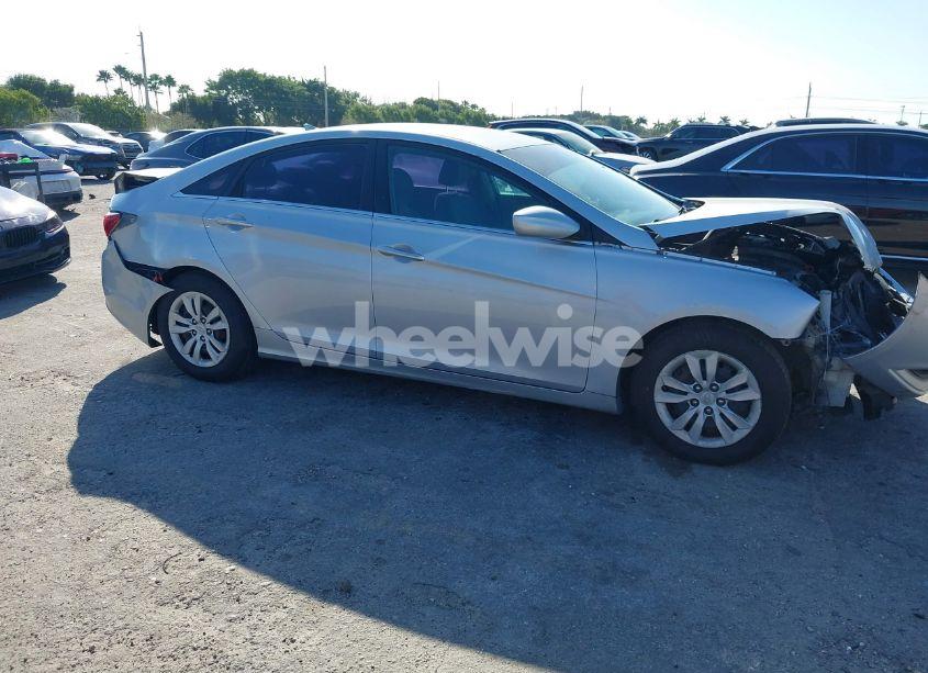 2011 Hyundai Sonata GLS (VIN 5NPEB4AC8BH001788) main photo