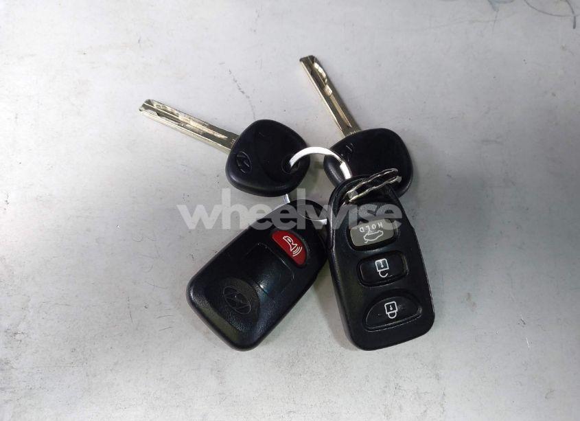 Photo 11 of 2011 Hyundai Sonata GLS (VIN 5NPEB4AC8BH009924)