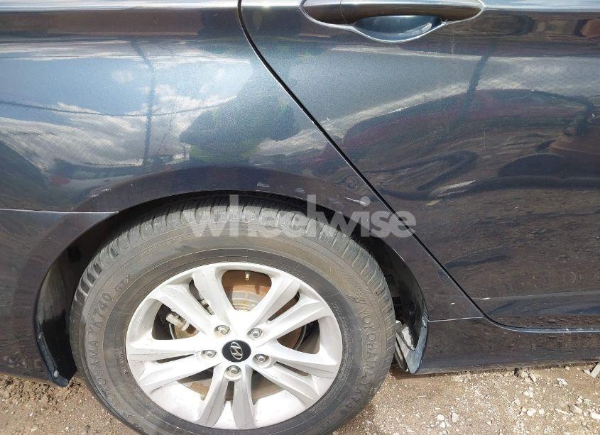 Photo 6 of 2011 Hyundai Sonata GLS (VIN 5NPEB4AC8BH009924)