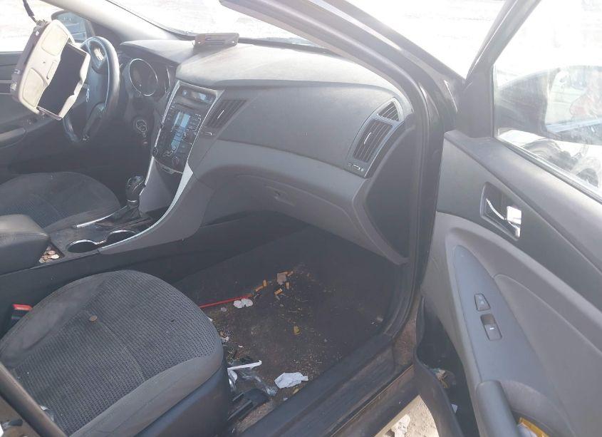 Photo 5 of 2011 Hyundai Sonata GLS (VIN 5NPEB4AC8BH033933)