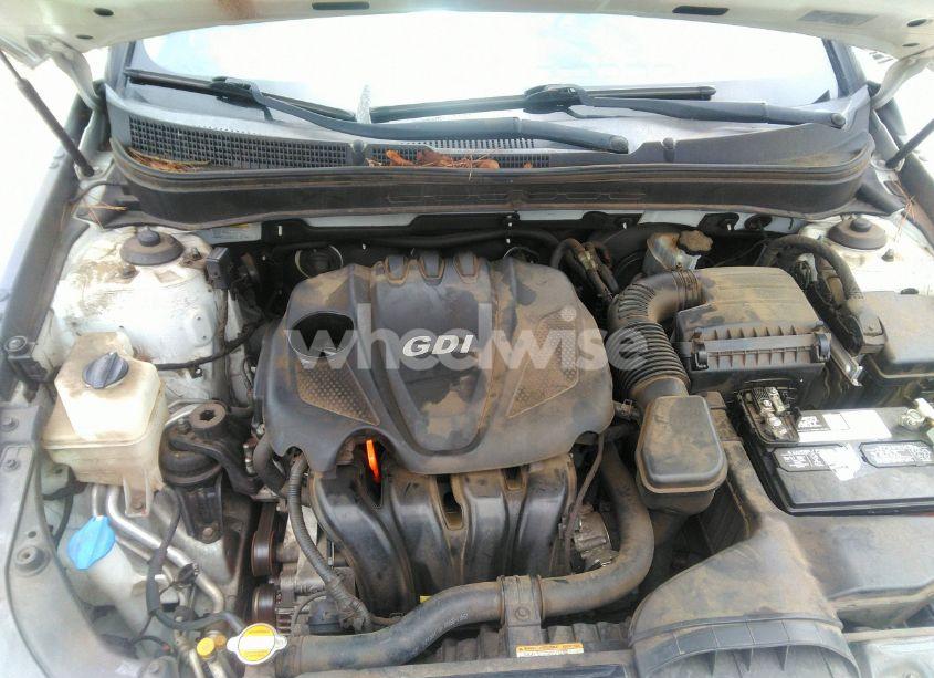Photo 10 of 2011 Hyundai Sonata GLS (VIN 5NPEB4AC8BH043779)