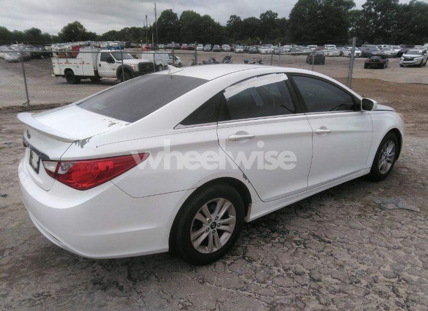Photo 4 of 2011 Hyundai Sonata GLS (VIN 5NPEB4AC8BH043779)