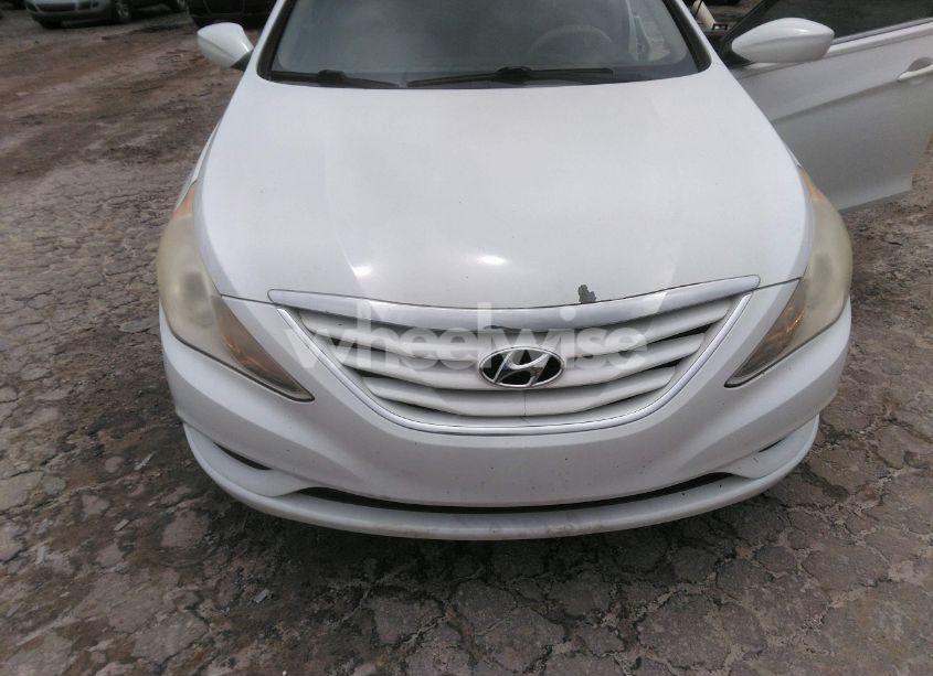 Photo 6 of 2011 Hyundai Sonata GLS (VIN 5NPEB4AC8BH043779)