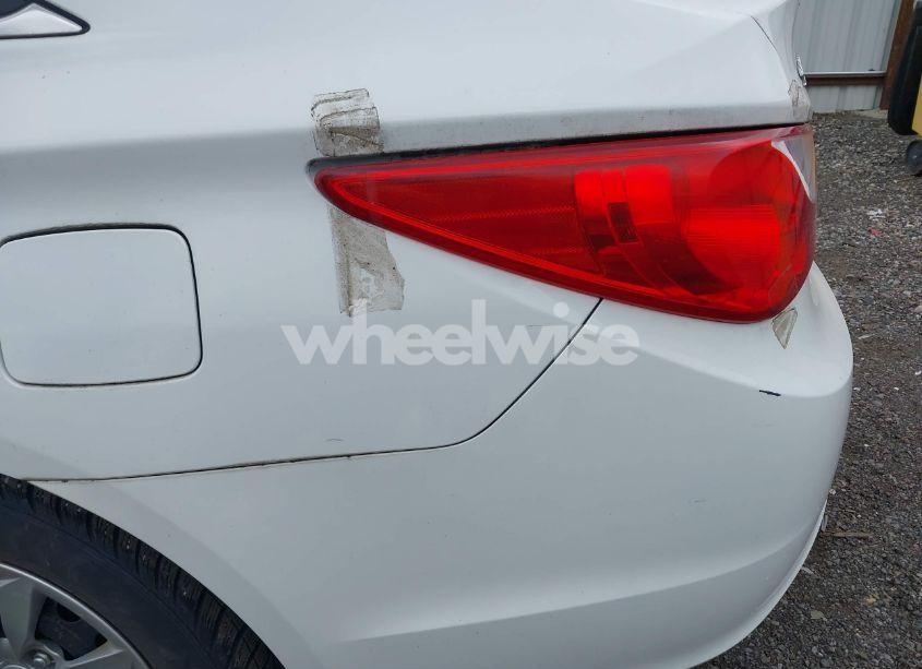 Photo 12 of 2011 Hyundai Sonata GLS (VIN 5NPEB4AC8BH072747)