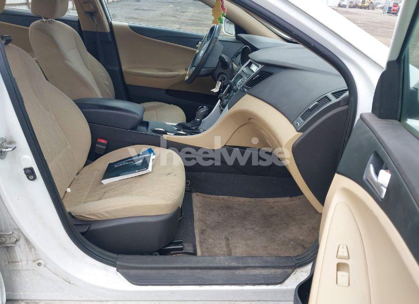 Photo 5 of 2011 Hyundai Sonata GLS (VIN 5NPEB4AC8BH072747)