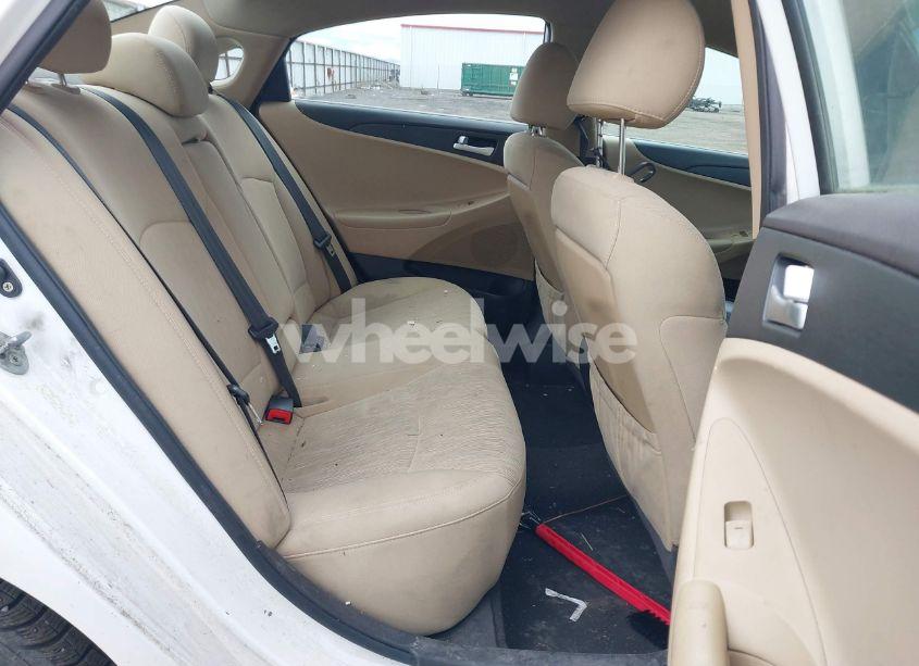 Photo 8 of 2011 Hyundai Sonata GLS (VIN 5NPEB4AC8BH072747)