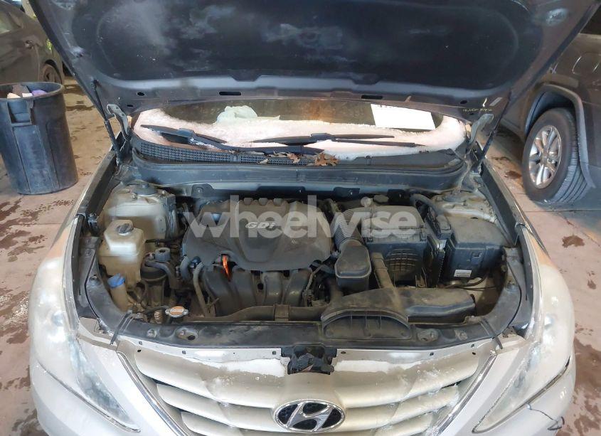 Photo 10 of 2011 Hyundai Sonata GLS (VIN 5NPEB4AC8BH081576)