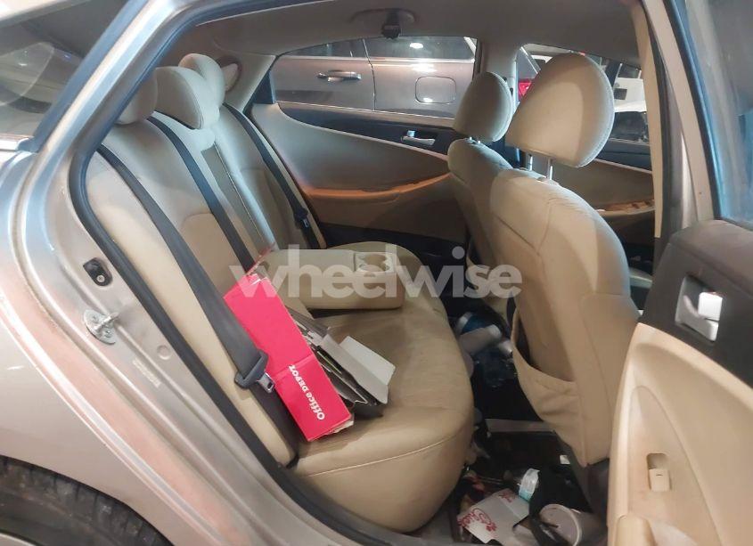 Photo 8 of 2011 Hyundai Sonata GLS (VIN 5NPEB4AC8BH081576)