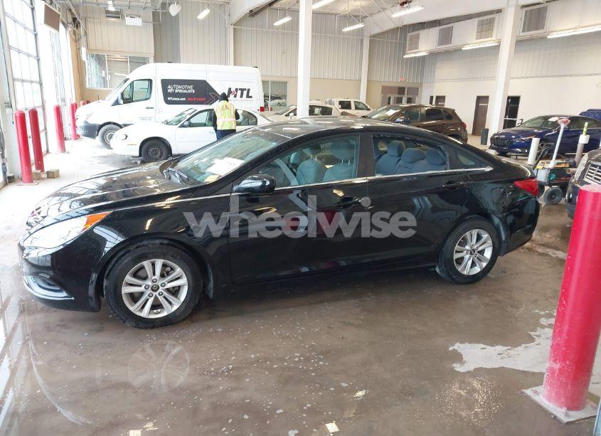 Photo 14 of 2011 Hyundai Sonata GLS (VIN 5NPEB4AC8BH083568)