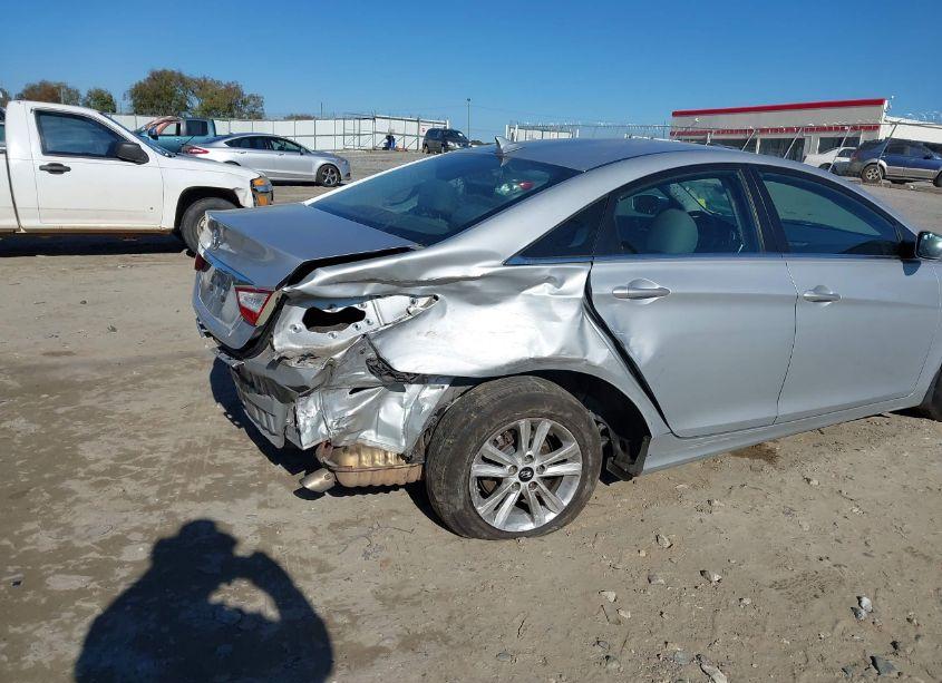 Photo 6 of 2011 Hyundai Sonata GLS (VIN 5NPEB4AC8BH092528)