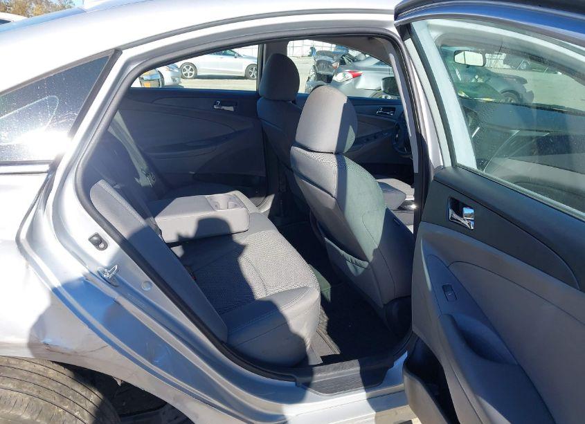 Photo 8 of 2011 Hyundai Sonata GLS (VIN 5NPEB4AC8BH092528)