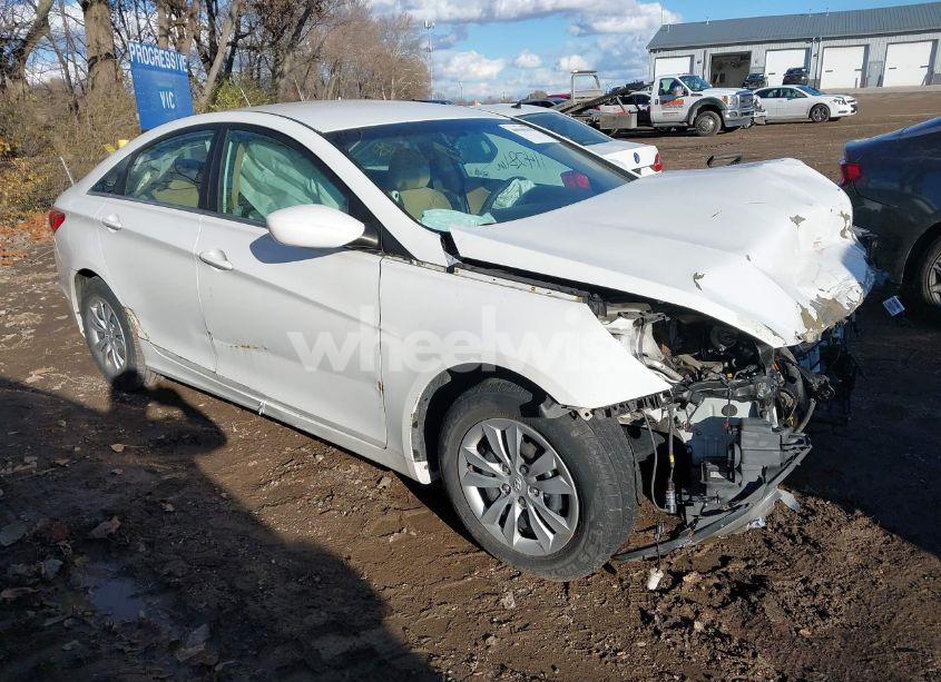 2011 Hyundai Sonata GLS (VIN 5NPEB4AC8BH110073) main photo