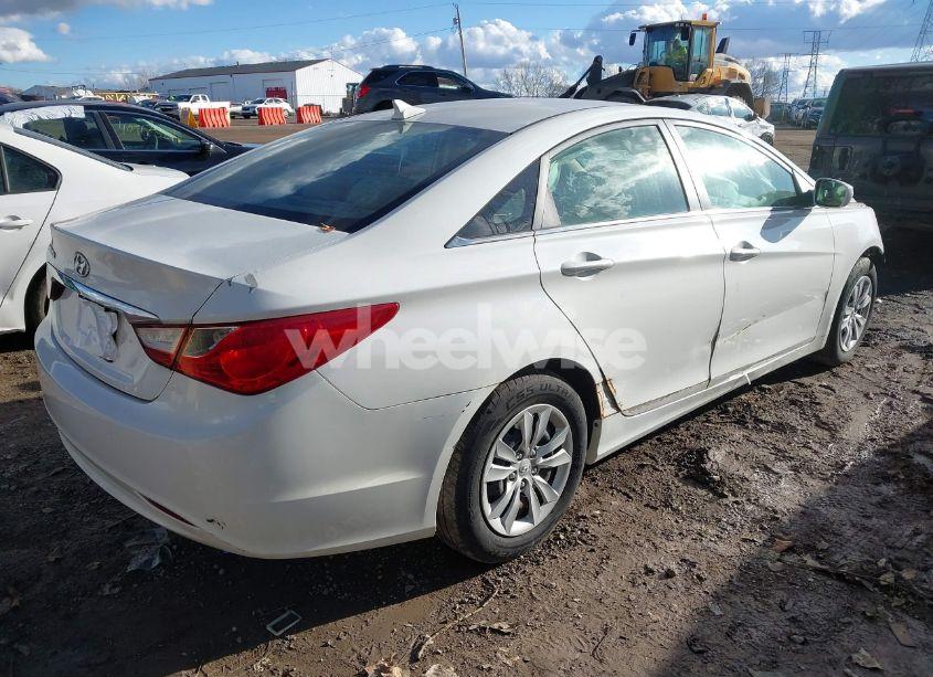 Photo 4 of 2011 Hyundai Sonata GLS (VIN 5NPEB4AC8BH110073)
