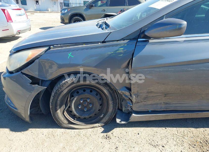 Photo 12 of 2011 Hyundai Sonata GLS (VIN 5NPEB4AC8BH178311)