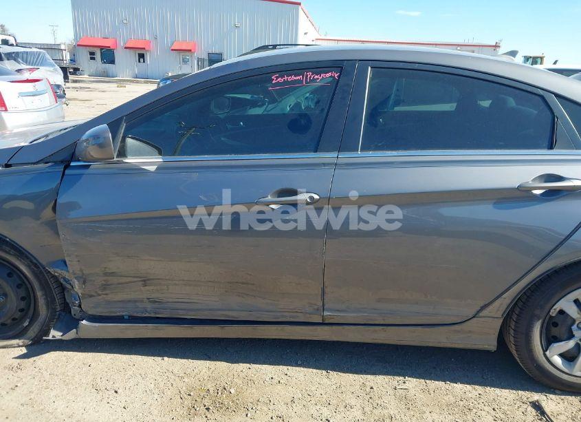 Photo 13 of 2011 Hyundai Sonata GLS (VIN 5NPEB4AC8BH178311)
