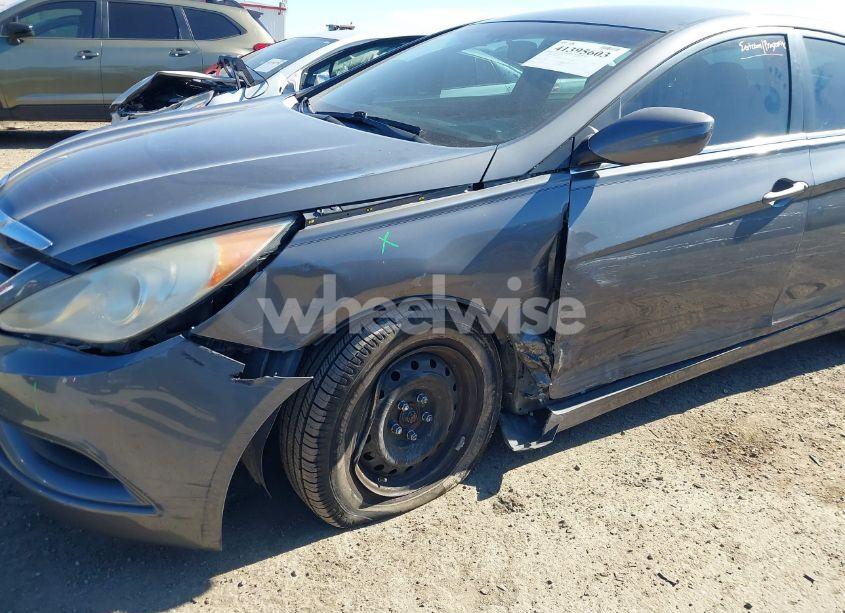 Photo 6 of 2011 Hyundai Sonata GLS (VIN 5NPEB4AC8BH178311)