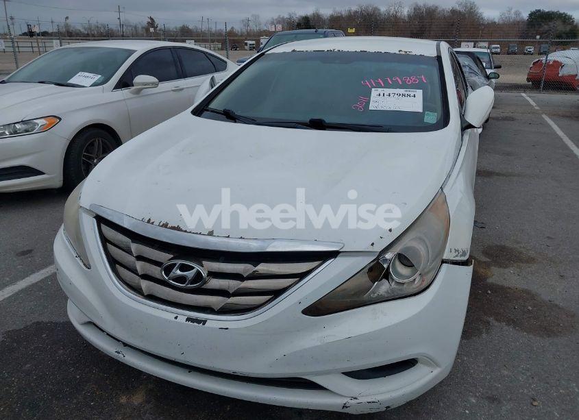Photo 6 of 2011 Hyundai Sonata GLS (VIN 5NPEB4AC8BH181564)