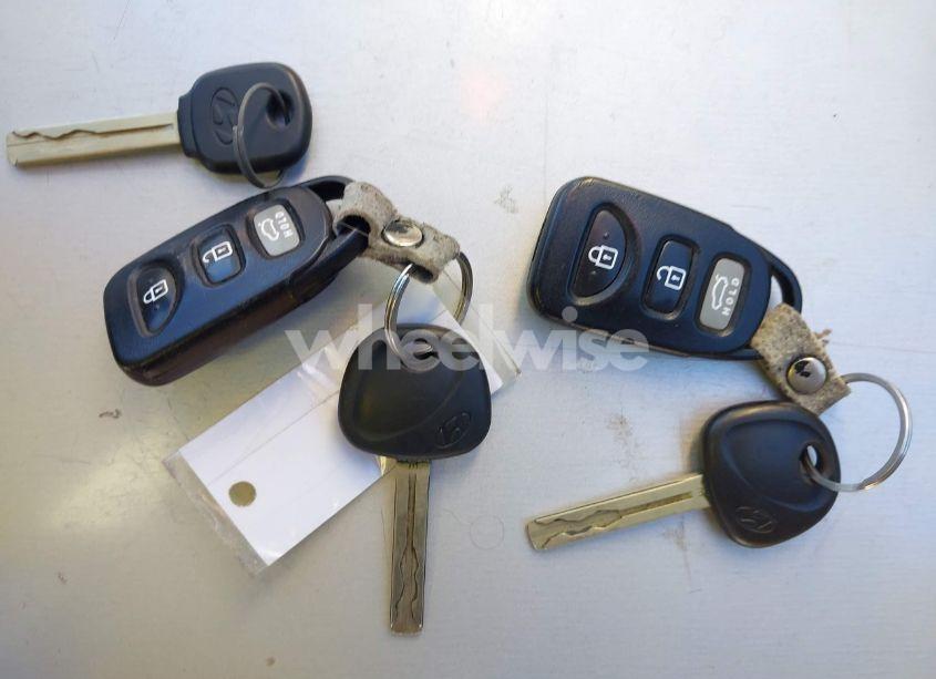 Photo 11 of 2011 Hyundai Sonata GLS (VIN 5NPEB4AC8BH187865)