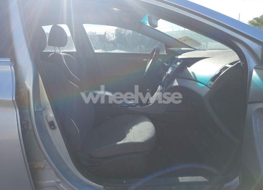 Photo 5 of 2011 Hyundai Sonata GLS (VIN 5NPEB4AC8BH187865)