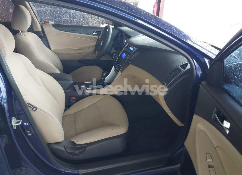 Photo 5 of 2011 Hyundai Sonata GLS (VIN 5NPEB4AC8BH200307)