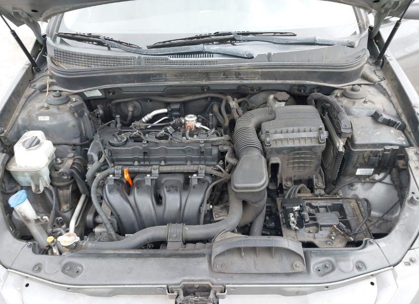 Photo 10 of 2011 Hyundai Sonata GLS (VIN 5NPEB4AC8BH201618)