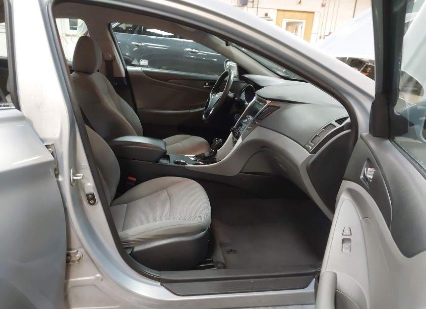 Photo 5 of 2011 Hyundai Sonata GLS (VIN 5NPEB4AC8BH202834)